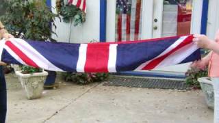 How to Handle \u0026 Fold the American Flag : How to Fold the Union Jack Flag