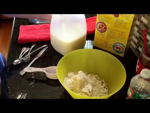How to make Bisquick biscuits! How to make Bisquick biscuits!