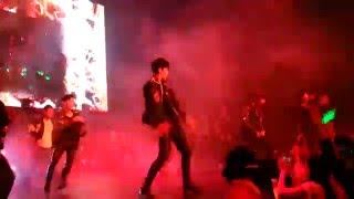 [FANCAM] 160417 B.A.P LIVE ON EARTH AWAKE LA - WHAT THE HELL