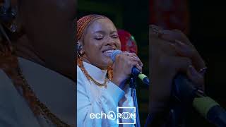 Liya - Izz Going (Skalala) Live Performance