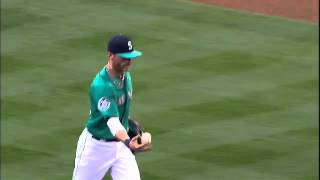2012/08/17 Ryan's leaping grab