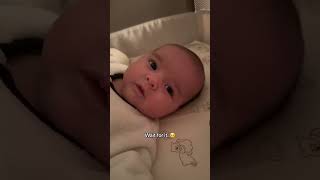 Och je bent ZO schattig🥺🩷 #baby #babytiktok #momtok #daughter #newborn #babylove #babytok #babyfever