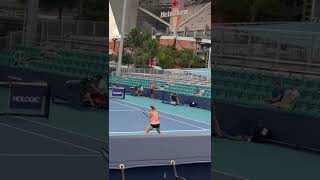Putintseva received a code violation warning for throwing her racket at Miami Open 2022