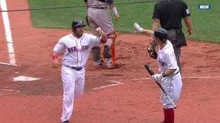 HOU@BOS: Betts pads lead with an RBI double