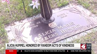 Loved one’s honor Alicia Hummel’s memory through random act of kindness