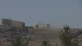 Residents speak out on unbearable stench from local landfills