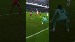 Brilliant save by Yann Sommer for Bayern Munich against PSG #shorts #ucl #football