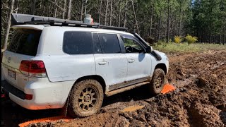 LC200 Overlanding at Harvey Dam / Winch recovery #4x4 #4wd