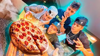 FIZEMOS PIZZA EM CASA