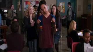 Community S01E17 - Abed is a vampire