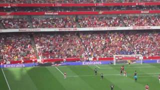 Mexican Wave in Emirates Stadium " Arsenal vs AC Milan "
