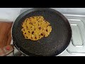 फक्त हे दोन मेन ingredient वापरून बनवा खुसखुशीत थालीपीठ instant thalipeeth recipe