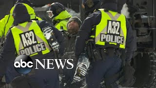 Canadian police crackdown on Ottawa protesters