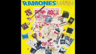 Ramones - We're a Happy Family (Ramones Mania)