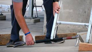 Stabilizing Uneven Ground Ladders