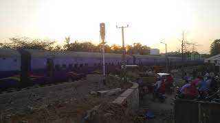 [IRFCA] COMPLETED THE 10 SUCCESSFULLY RUN OF BIKANER INDORE MAHAMANA EXPRESS (19334) AT SIKAR JN.