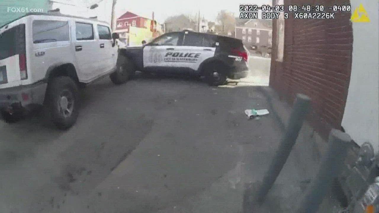 WILD VIDEO: Suspect In Waterbury Crimes Flees In SUV, Hits Cruisers ...