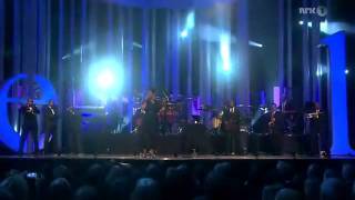 Jill Scott "Hate On Me,"  Live at 2011 Nobel Peace Prize Concert