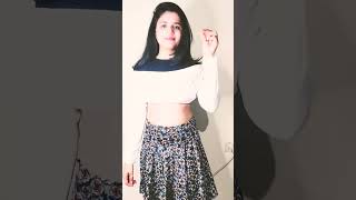 simple top to crop | #shorts #fashionhacks #clotheshacks #stylingtips clothes hacks for girls