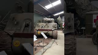 How to aim a WW2 Sherman tank! #shermantank #ww2 #tanks