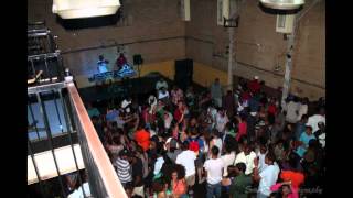 AMPED MEGAMIX PART 3 club/soca/hiphop/pop/latin/dancehall 2013