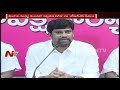 trs leaders fire on prof kancha ilaiah over book on arya vysyas ntv