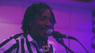 BONI BLESS - BONI MAGG NA ( LIVE A l'Amour Café )