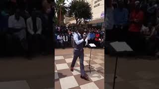 Evangelist Trymore Muparinga - iva nenzara nenyota yekuzivana na Mwari. Nyota yehukama naMwari