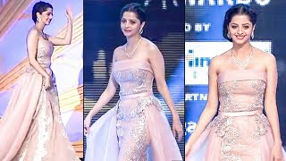 Gorgeous Vedhika Lit The Stage With Her Princess Look At SIIMA