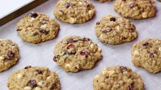 White Chocolate Cranberry Oatmeal Cookies Recipe