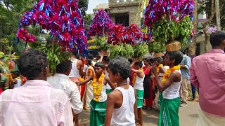 പറാൽ അറക്കൽ ശ്രീ ഭഗവതി ക്ഷേത്രത്തിലേക്ക് വടക്കും ഭാഗം തിരു - ഉത്സവ കാവടി എത്തിയപ്പോൾ...!