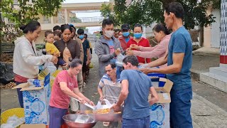 Thank you, Ms. May, for donating 100 portions of delicious braised pork ribs with pineapple to ou...