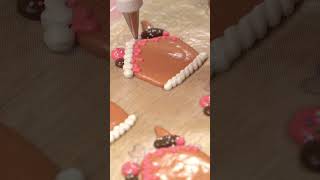 How cute! Gingerbread House Macarons #shortvideo #relaxing #shorts