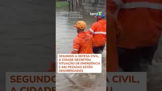 Forte chuva deixa bairros de Peruíbe inundados e mais de 400 pessoas desabrigadas