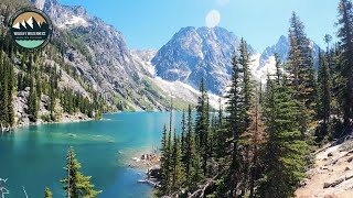 Hiking up Colchuck Lake in Washington With Mountain Goats