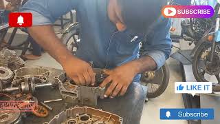 நம்ம வண்டி கிளட்ச் பிளேட் கியர் பாக்ஸ் மாட்டிக்கிட்டார் ஒருத்தர்#love #engine # gear seatapp live de