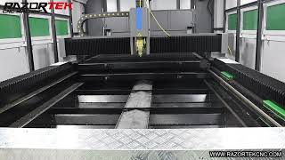 RZ1530FBC  6000w raycus laser souce fiber laser cutter with double table and enclosed design