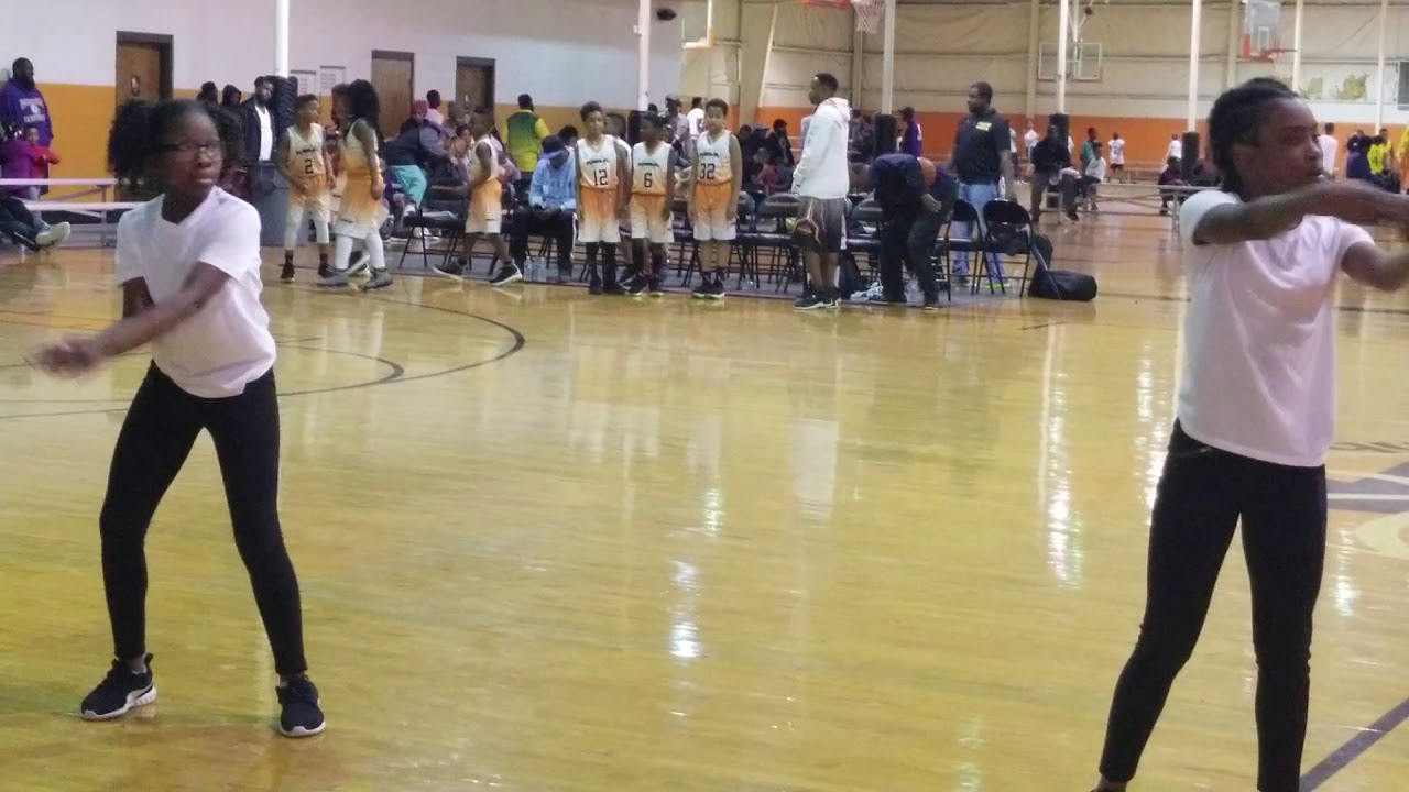 M.B.A HOOPS 10u VS M.B.A Ballers 10u - YouTube