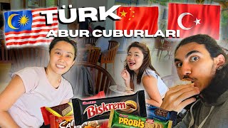 Yabancı Arkadaşlarıma Türk Abur Cuburları Yediriyorum | Sri Lanka 7