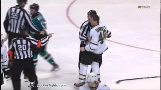 Hockeyfighters.cz  Ryan Garbutt vs Torrey Mitchell Mar 31, 2012.wmv