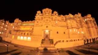 Udaipur ( City of lakes) Padharo mhare des..