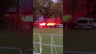 Partizan Belgrad, Ankunft der Fans am Stadion in Köln