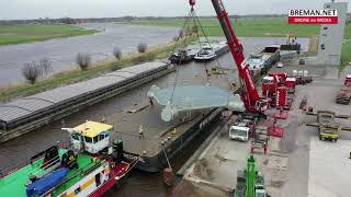 21-02-2020 Bijzonder transport bij Breman Machinery in Genemuiden