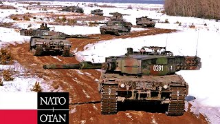 Leopard 2 Tanks And Norwegian Military Vehicles Arrive in Poland and Going to Ukraine Border