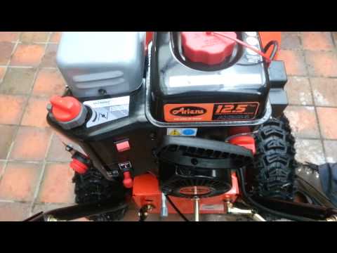 Who makes engines for Ariens?