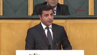 CHP heyeti Demirtaş'ı cezaevinde ziyaret etti: \