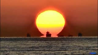 明石海峡の夕日 4K  Evening sun in Akasihi Strait