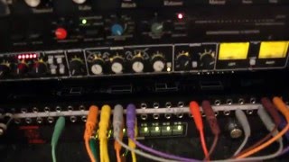 Drawmer 1978 Stereo Tone Shaping FET Compressor Demo