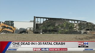 One killed in major crash that blocked I-35 near Hewitt