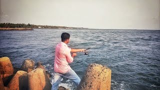 അഴിക്കോട് ബീച്ചിൽ  മീൻപിടുത്തം🐠🐡🐟 #Fishing | Azhikode Beach kodungallur | #E2H Entertainment